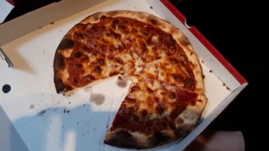 pizza eten (5)